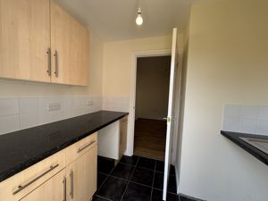 Annexe Kitchen- click for photo gallery